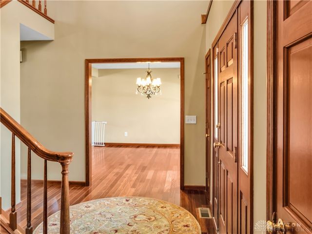 8800 Withersfield Court, Springboro, OH 45066