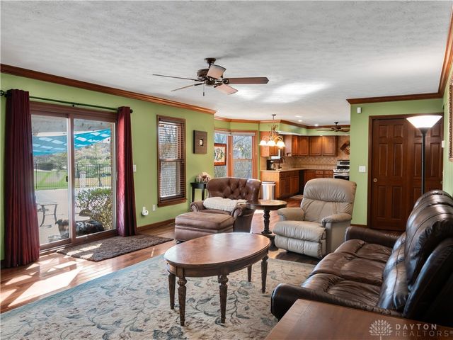 8800 Withersfield Court, Springboro, OH 45066