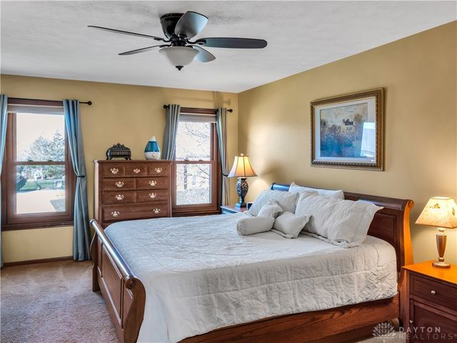 8800 Withersfield Court, Springboro, OH 45066