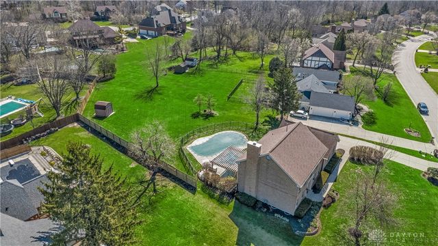 8800 Withersfield Court, Springboro, OH 45066