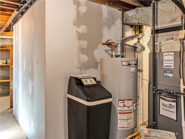 8800 Withersfield Court, Springboro, OH 45066