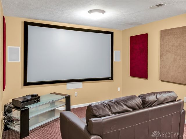 8800 Withersfield Court, Springboro, OH 45066