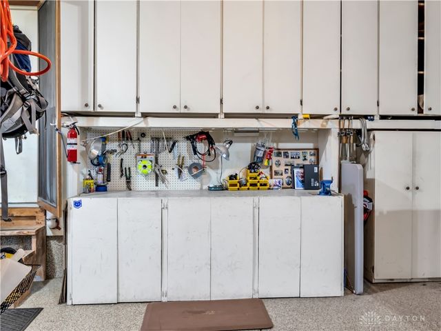 8800 Withersfield Court, Springboro, OH 45066