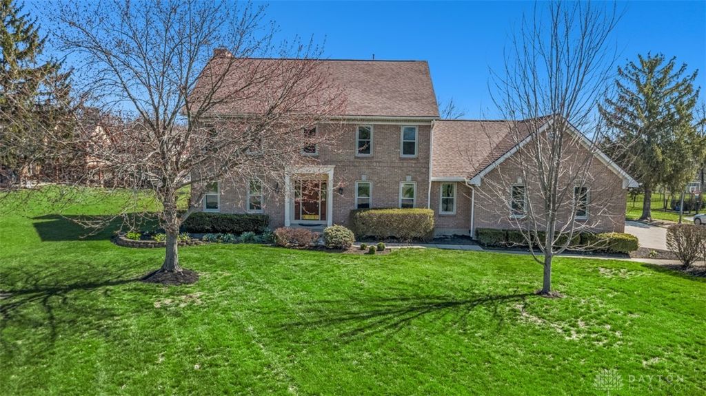 8800 Withersfield Court, Springboro, OH 45066