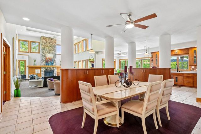 12302 N Madero DRIVE, Mequon, WI 53092