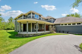 12302 N Madero DRIVE, Mequon, WI 53092