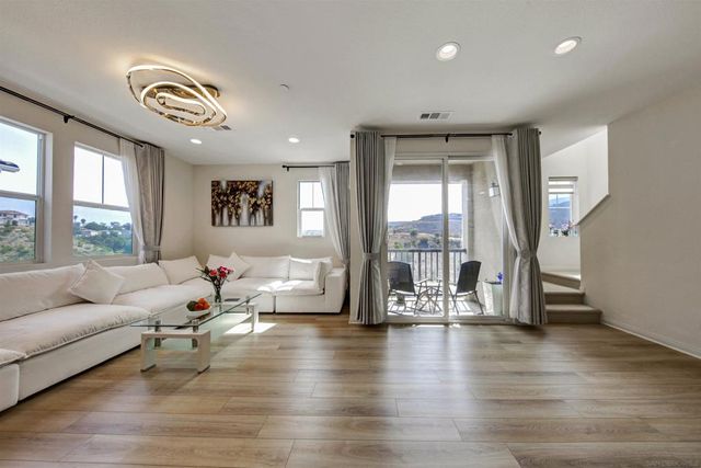 2708 Juniper Berry, Spring Valley, CA 91977