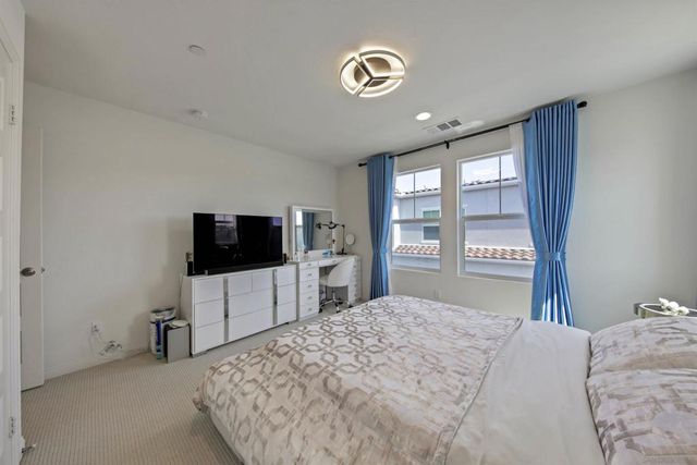 2708 Juniper Berry, Spring Valley, CA 91977