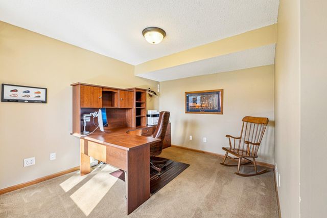 5669 Oak View Court, Savage, MN 55378