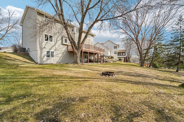 5669 Oak View Court, Savage, MN 55378