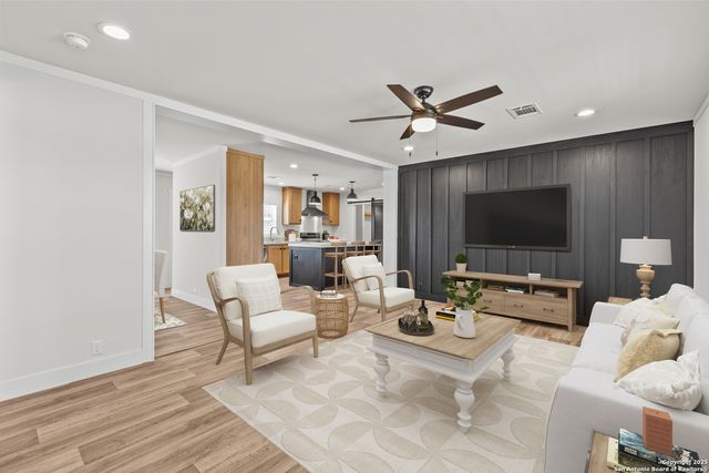 2240 Stevens Rd, Somerset, TX 78069