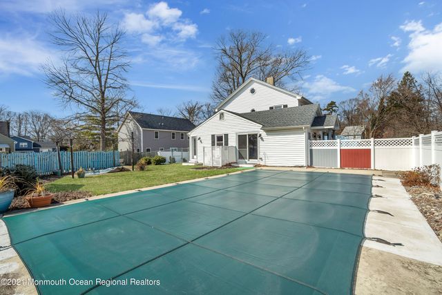 140 Idlewood Avenue, Oakhurst, NJ 07755