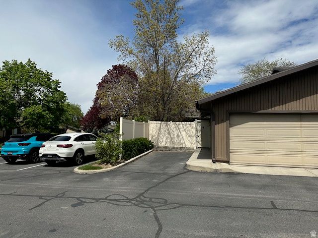 1681 E 6550 S, Murray, UT 84121