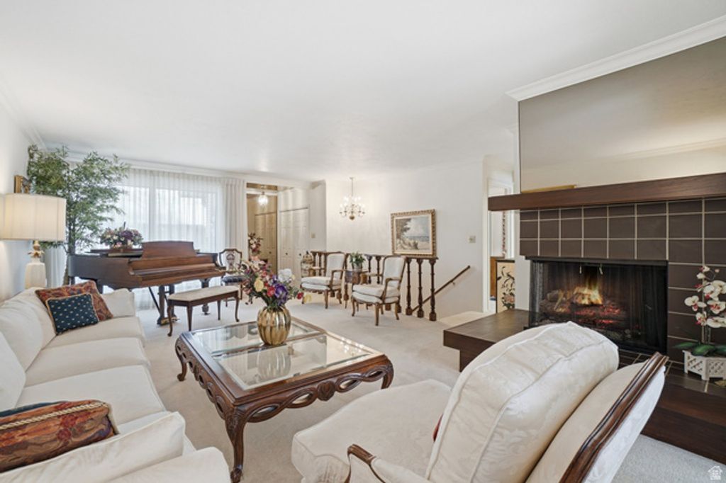 Image 5 of property listing at 1681 E 6550 S, Murray, UT 84121