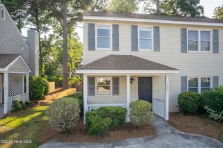 137 Lullwater Drive Apt B, Wilmington, NC 28403