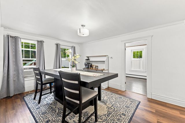 30 Prospect St, Pepperell, MA 01463