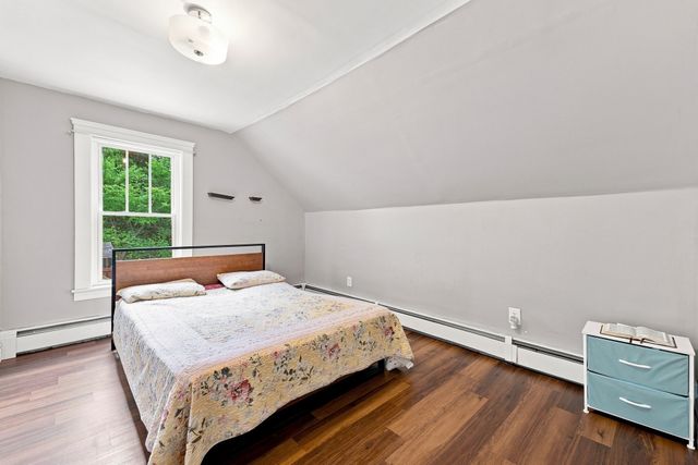 30 Prospect St, Pepperell, MA 01463