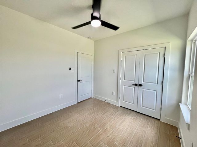 5710 Delmack Street B, Houston, TX 77032