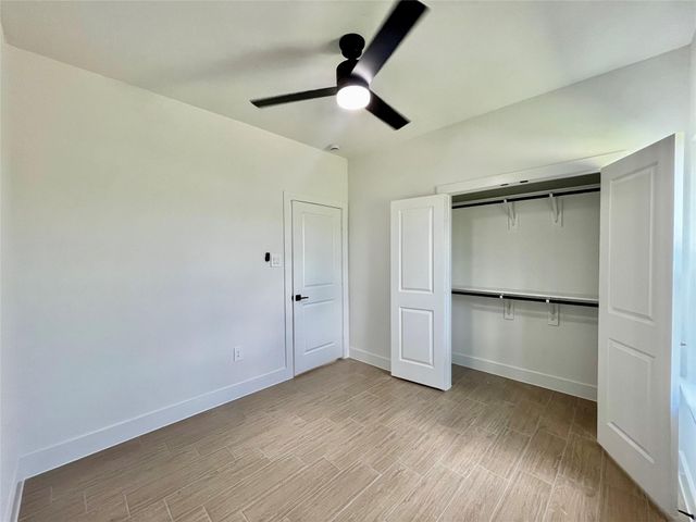5710 Delmack Street B, Houston, TX 77032