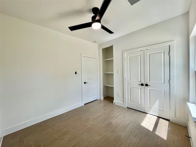 5710 Delmack Street B, Houston, TX 77032