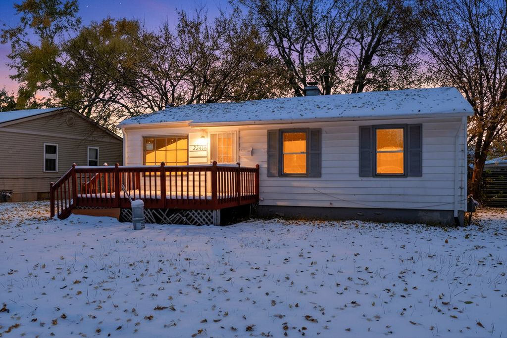 22408 Strassburg Avenue, Sauk Village, IL 60411