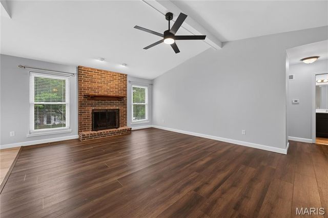 3036 Country Knoll Drive, St Charles, MO 63303