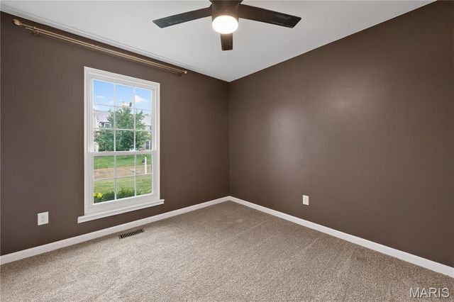 3036 Country Knoll Drive, St Charles, MO 63303