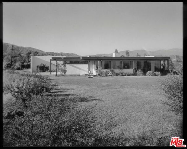 17728 Ridgeway Road, Granada Hills (los Angeles), CA 91344