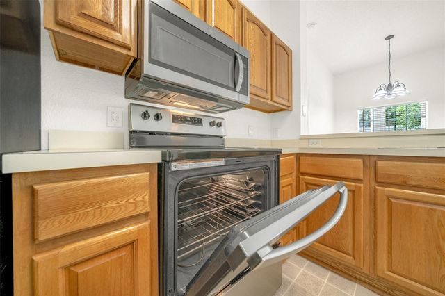 970 N SPRING GARDEN AVENUE 212, Deland, FL 32720