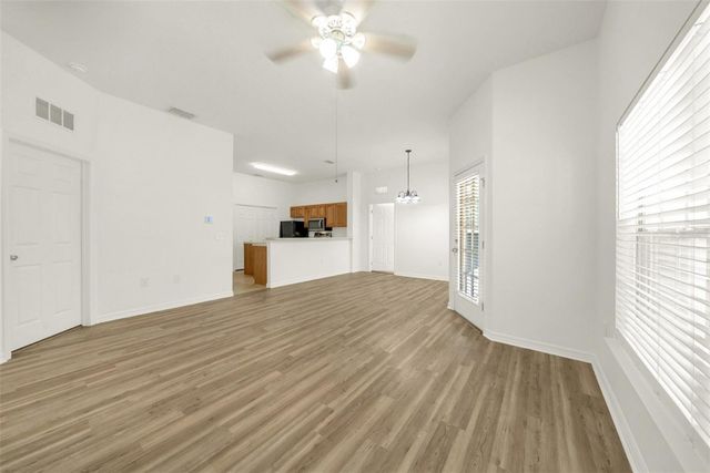 970 N SPRING GARDEN AVENUE 212, Deland, FL 32720