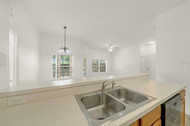 970 N SPRING GARDEN AVENUE 212, Deland, FL 32720