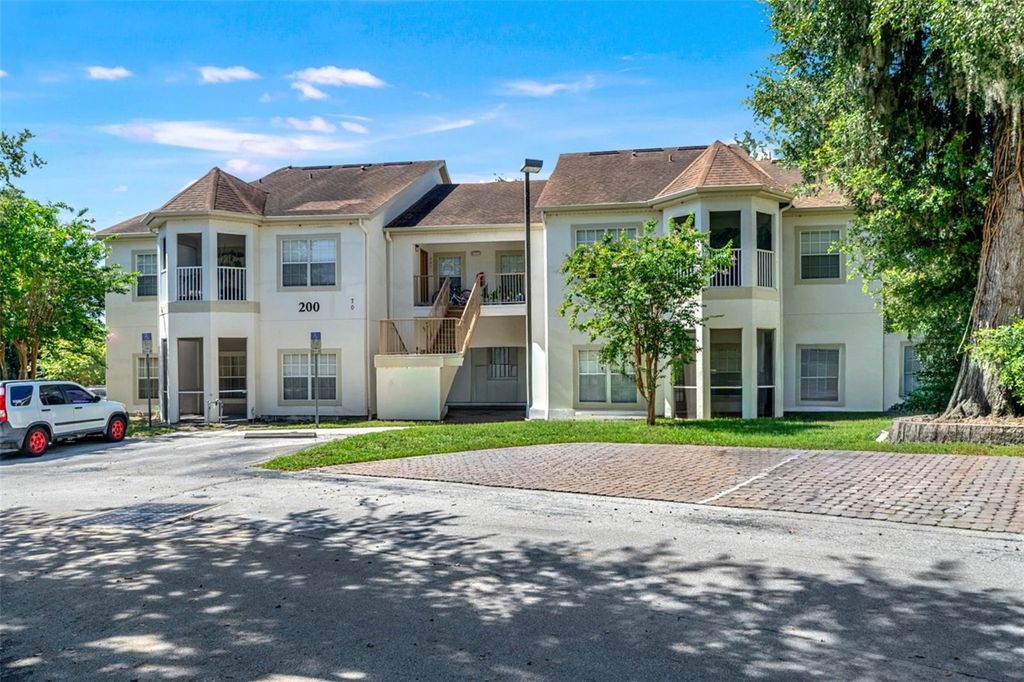 970 N SPRING GARDEN AVENUE 212, Deland, FL 32720