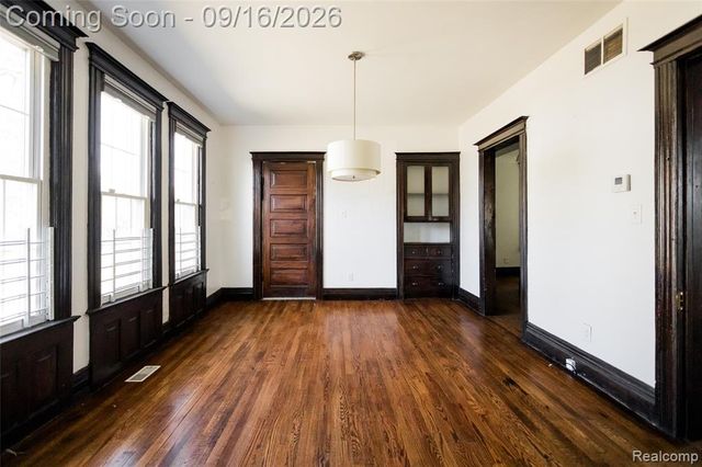 451 Horton Street, Detroit, MI 48202