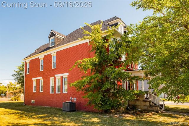 451 Horton Street, Detroit, MI 48202