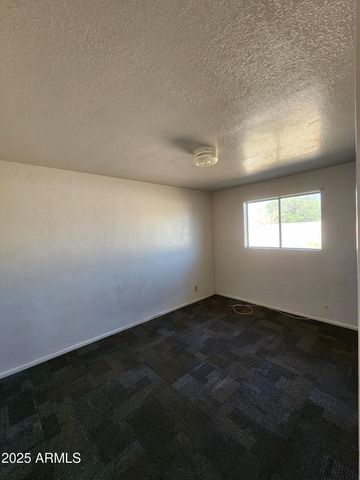 3710 W LUKE Avenue, Phoenix, AZ 85019