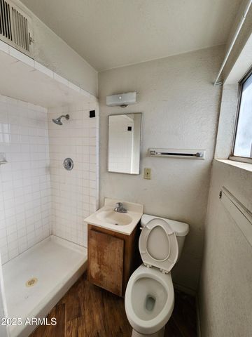 3710 W LUKE Avenue, Phoenix, AZ 85019