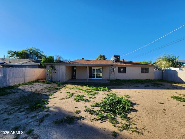3710 W LUKE Avenue, Phoenix, AZ 85019