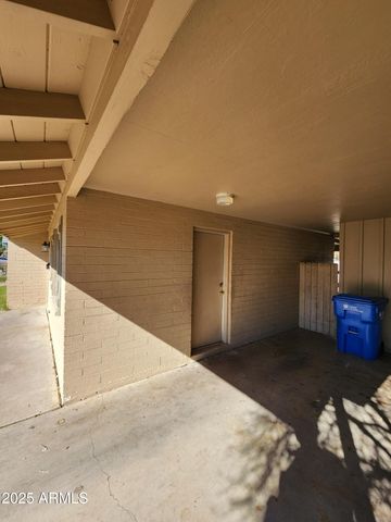 3710 W LUKE Avenue, Phoenix, AZ 85019