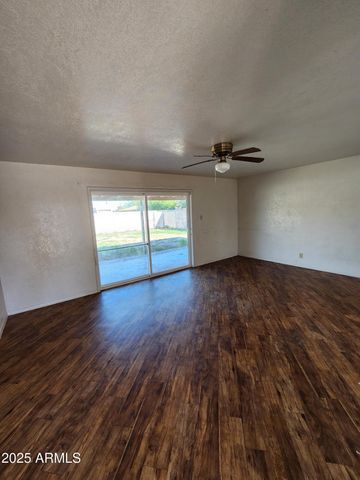 3710 W LUKE Avenue, Phoenix, AZ 85019