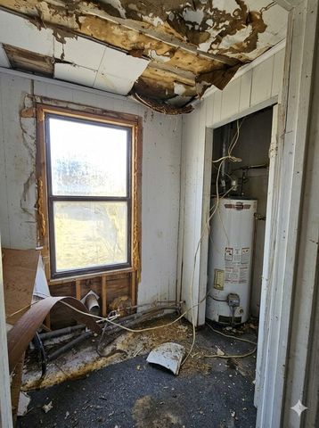 501 N Houston Street, De Leon, TX 76444