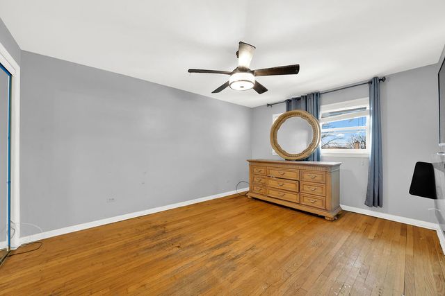 8020 S Pulaski Road 3W, Chicago, IL 60652