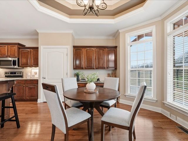 927 Westbrook Dr, Gallatin, TN 37066