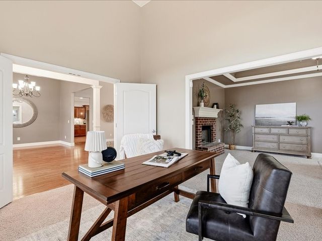 927 Westbrook Dr, Gallatin, TN 37066