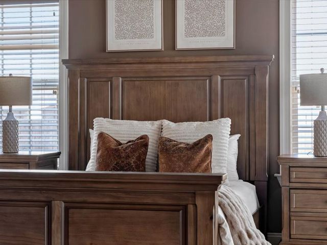 927 Westbrook Dr, Gallatin, TN 37066