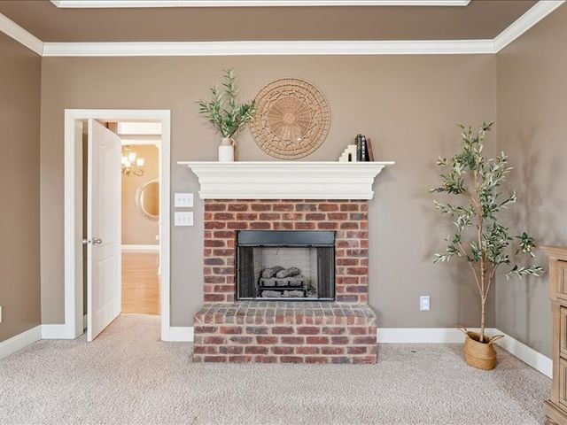 927 Westbrook Dr, Gallatin, TN 37066