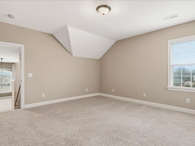 927 Westbrook Dr, Gallatin, TN 37066