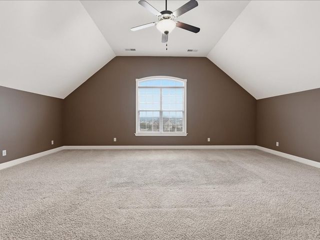 927 Westbrook Dr, Gallatin, TN 37066