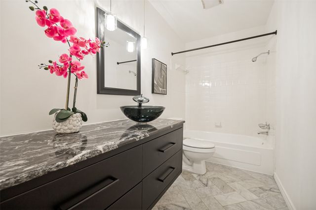 13747 Flagstone Lane, Dallas, TX 75240