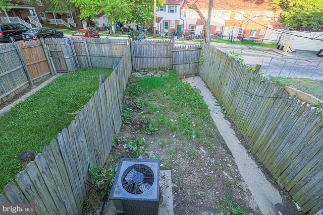 2741 BOOKERT DR, Baltimore, MD 21225