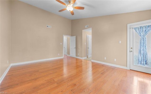 912 Shoal Creek TRL, Chesapeake, VA 23320